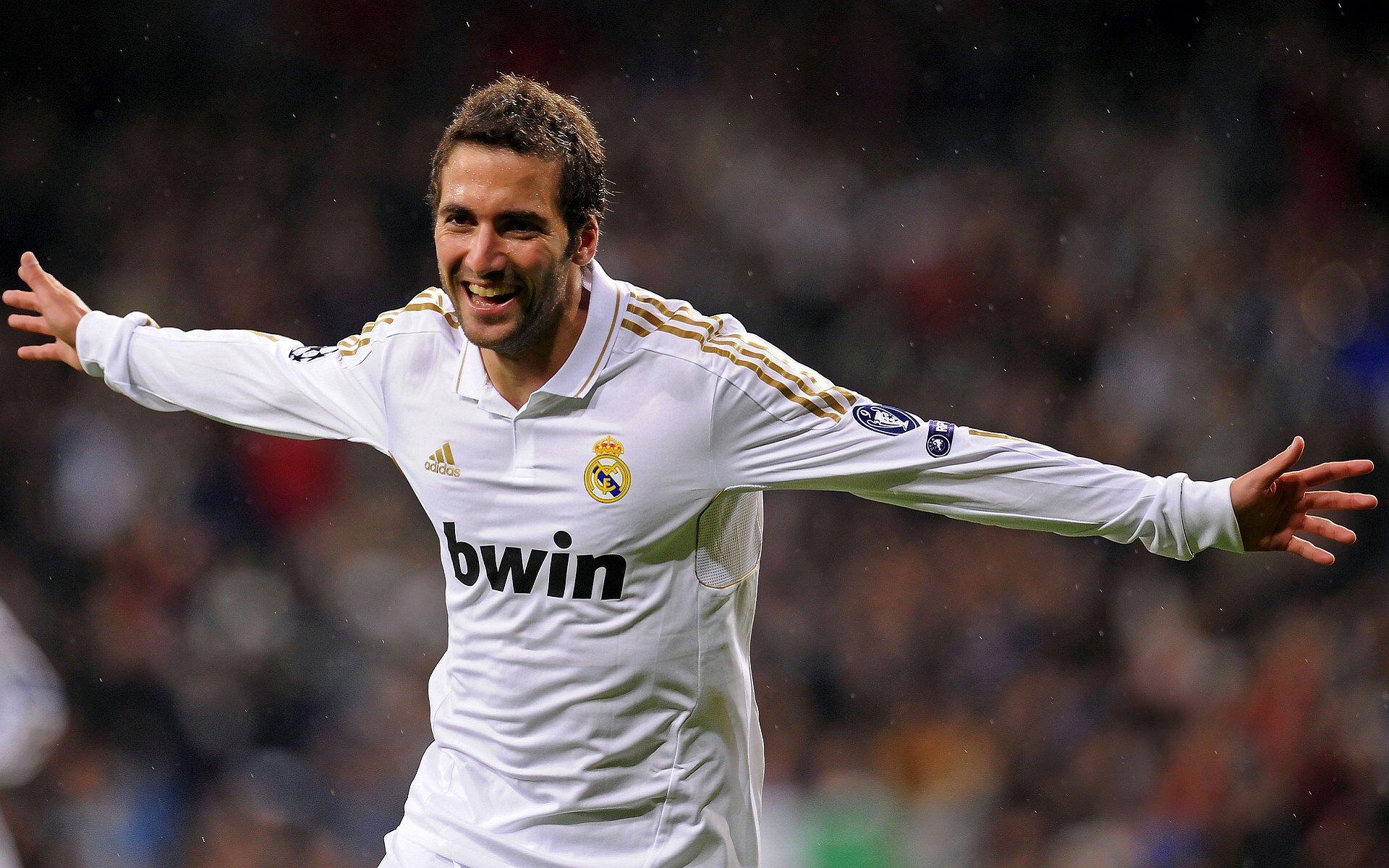 弗朗索瓦·霍尔茨豪伊泽：南非队的战术大师，关键时刻精准调整