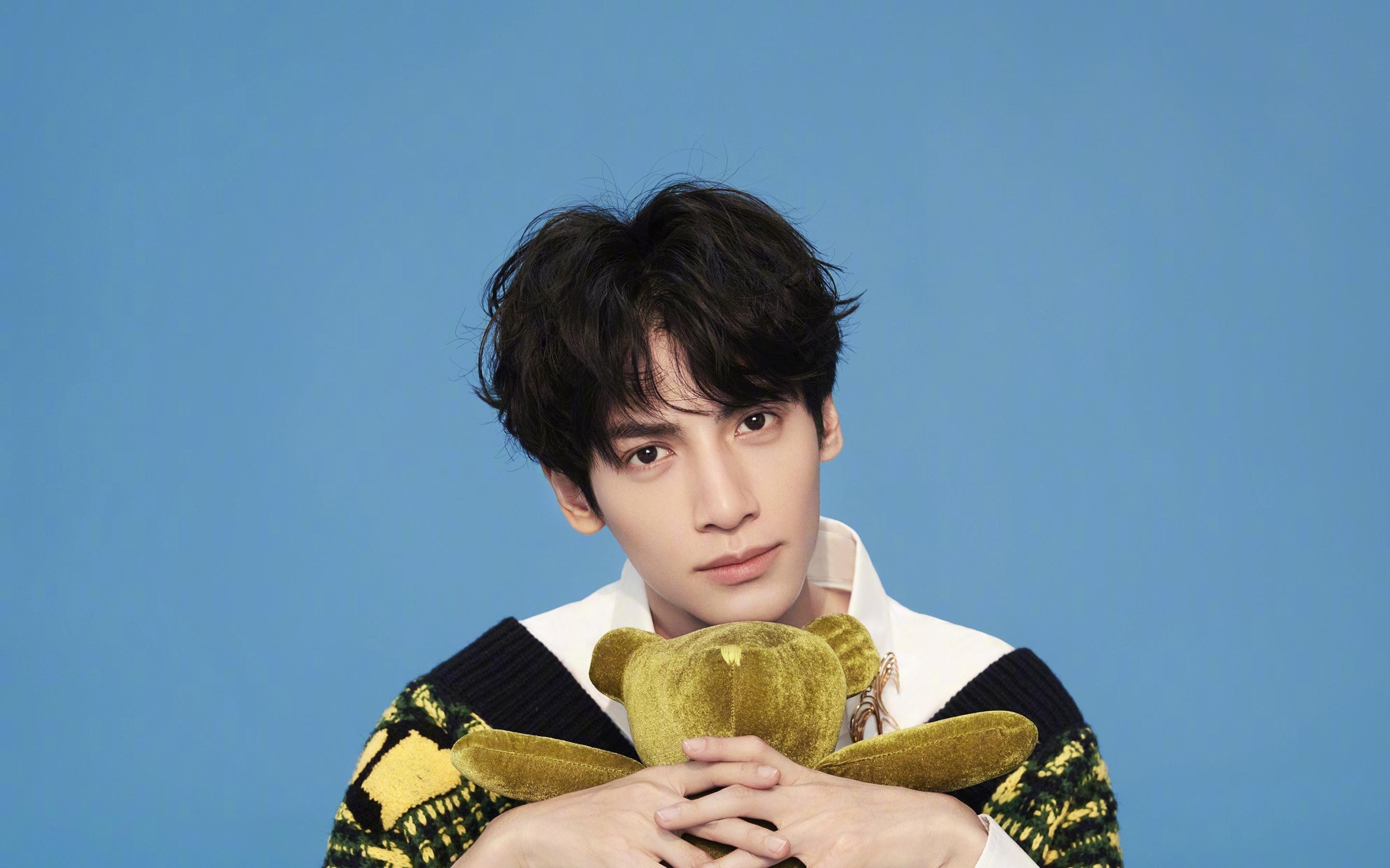 九游APP官网-_创新场馆：多功能网球中心开启新体验_，网球馆室内