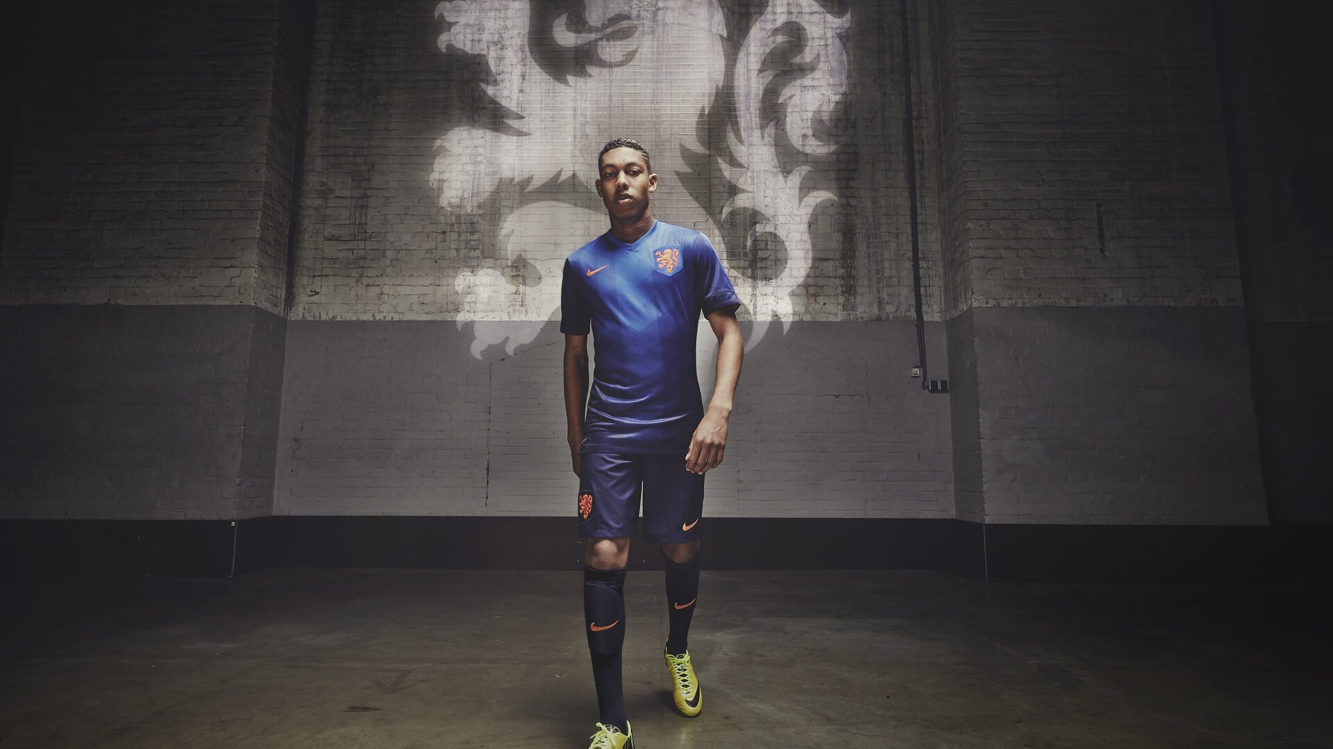 九游下载中心-主场氛围营造成功打造强大精神堡垒提升球队信心，如何打造球队文化